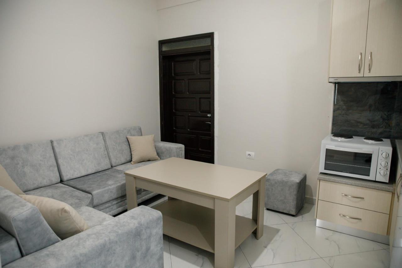 Logli Apartments Gjirokastër Dış mekan fotoğraf